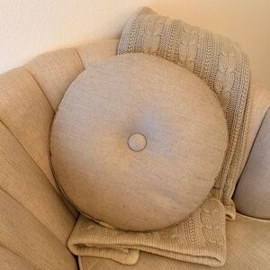 Ethan Allen Custom Pillow | Round Metallic Linen in Oat | 17" size